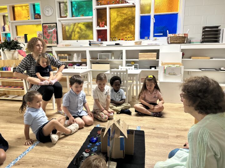 L’Enfant Montessori: Class presentation and cathedral building activity